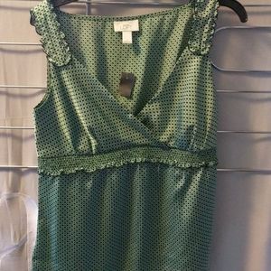 💚💚 Ann Taylor Loft Green and Blue Top NWT Size 4